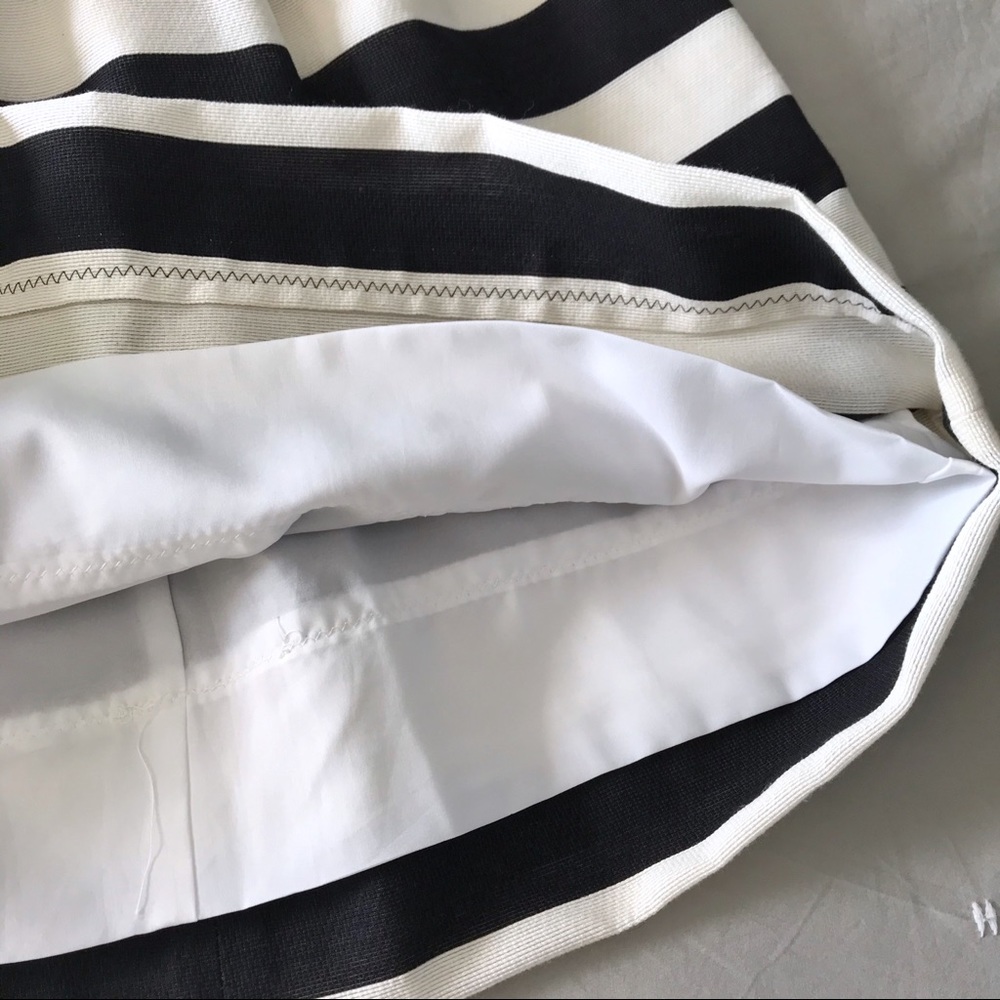 LOFT | Black & White Striped Mini Dress w/Pockets - Picture 4 of 4